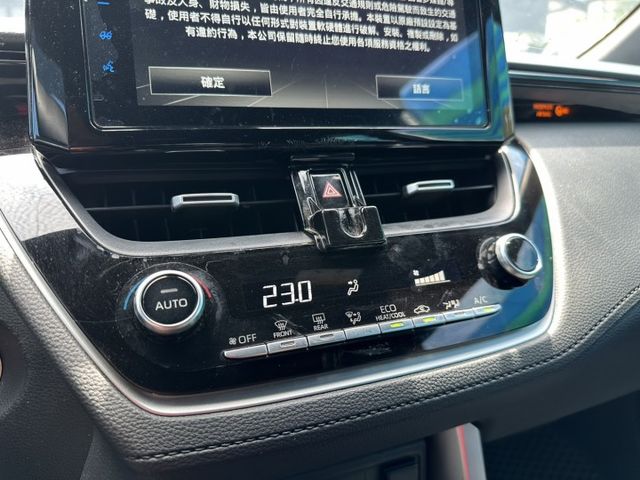 1.8汽油 GR版本 LV2跟車 環景 一手車 全車原版件 里程保證 (新市店)  第12張相片