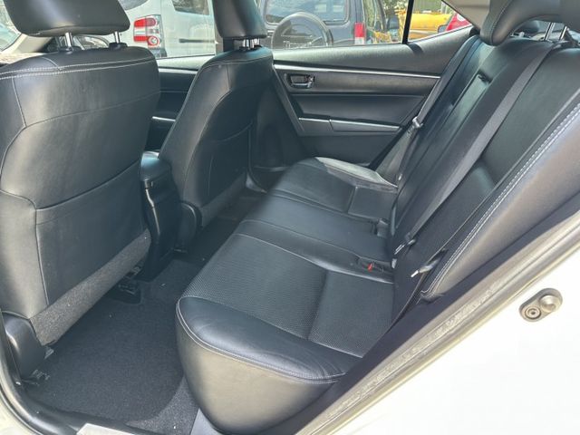 17年式 小改款 免key 恆溫 定速 安卓機 全車原版件 里程保證 (新市店)  第6張相片