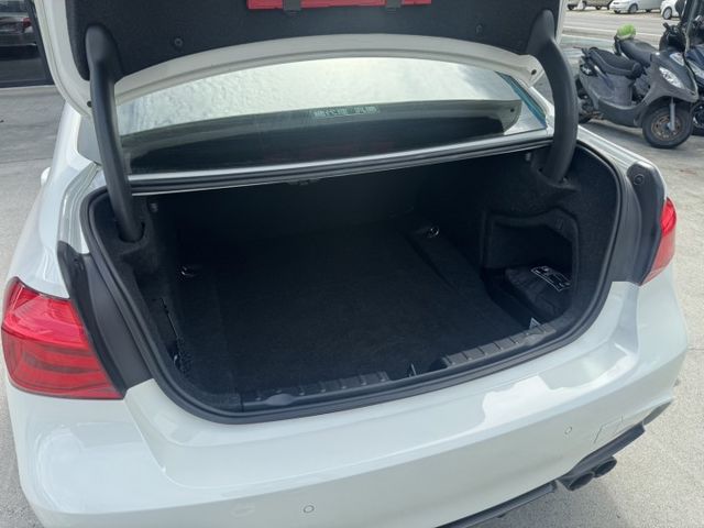 320i M Sport總代理 左三 盲點 全車原版件 (新市店)  第6張相片