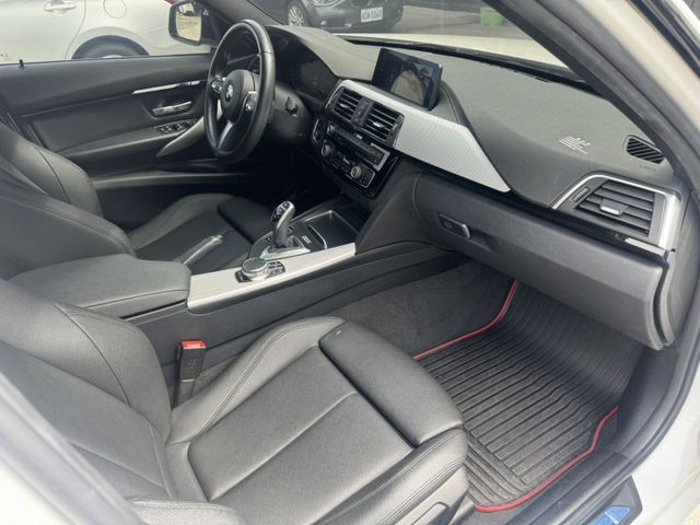 320i M Sport總代理 左三 盲點 全車原版件 (新市店)  第8張相片