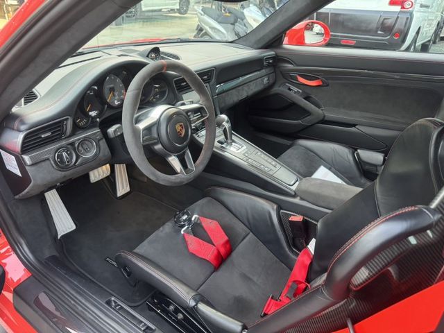 GT3 RS 已升級原廠991.2套件 挺舉 陶煞 防滾籠 碳纖維桶椅 計時套件 AK排氣  第5張相片