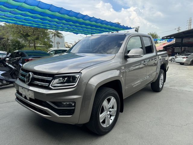 V6 3.0 TDI Highline 一手車 原廠保養 保證無朔溪 底盤乾淨 原版件 里程保證 (新市店)  第1張相片