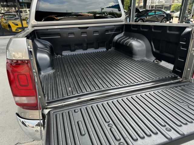 V6 3.0 TDI Highline 一手車 原廠保養 保證無朔溪 底盤乾淨 原版件 里程保證 (新市店)  第7張相片