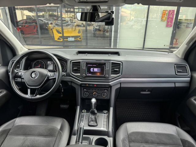 V6 3.0 TDI Highline 一手車 原廠保養 保證無朔溪 底盤乾淨 原版件 里程保證 (新市店)  第10張相片