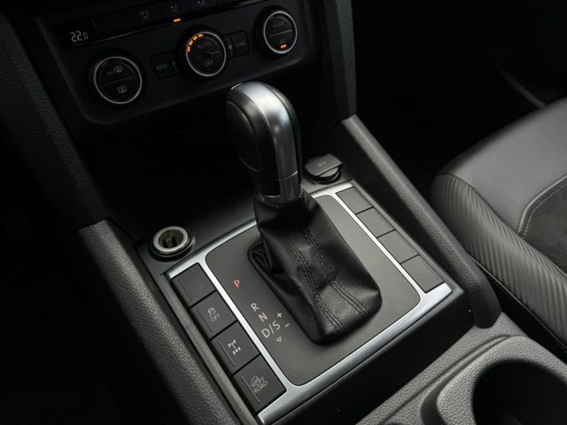 V6 3.0 TDI Highline 一手車 原廠保養 保證無朔溪 底盤乾淨 原版件 里程保證 (新市店)  第14張相片