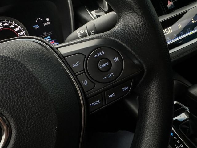 一手車 豪華版 僅跑5.9萬 ACC跟車 恆溫 盲點 鋁圈 全車原版件 ( 新市店 )  第14張相片