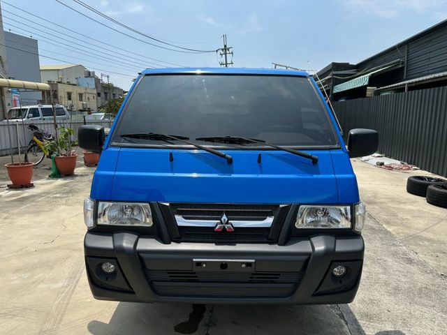 實跑9.9萬公里 帆布遮雨棚 回去直接載貨賺錢好幫手 全車原版件  第4張相片