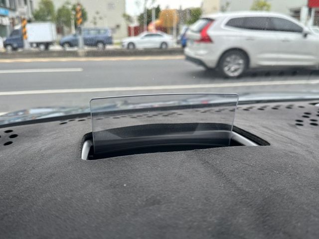 ST-Line Lommel X賽道版 實跑2.1萬公里 全車原版件 (永大店)  第17張相片