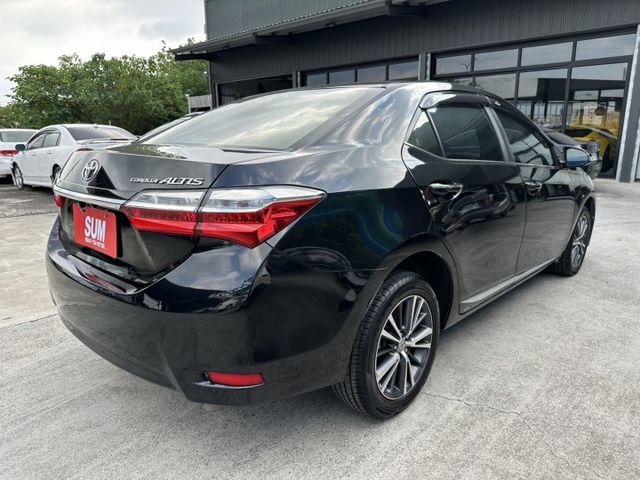 小改款 豪華版 雙圓表 免key 定速 恆溫 影音系統  全車原版件 里程保證 (新市店)  第2張相片