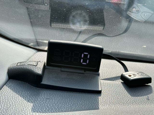 小改款 豪華版 雙圓表 免key 定速 恆溫 影音系統  全車原版件 里程保證 (新市店)  第16張相片