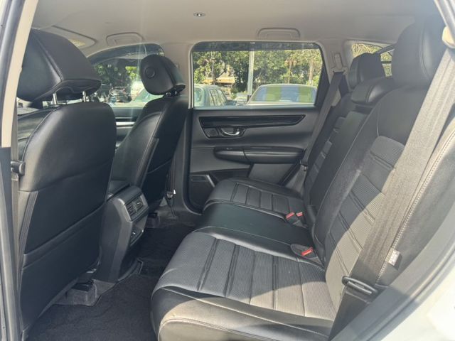 S版 一手車 僅跑3.3萬公里 跟車 盲點 環景 雙電動椅 電動尾門 全車原版件 (新市店)  第6張相片