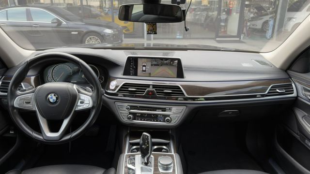 改後期款M760樣式套件 全新20吋鋁圈 全新輪胎 漏水通病預防性已更換全車水管水箱 里程保證  第10張相片