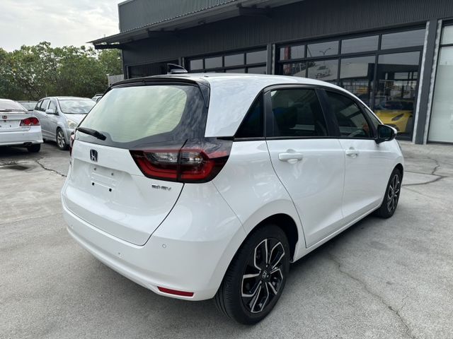 HEV油電 一手車 原廠保養 新車保固中 全車原版件  第2張相片