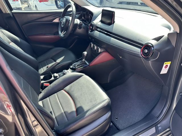 頂級版 抬頭顯示 LED頭燈 免KEY 倒車影像 恆溫 全車原版件 里程保證  第9張相片