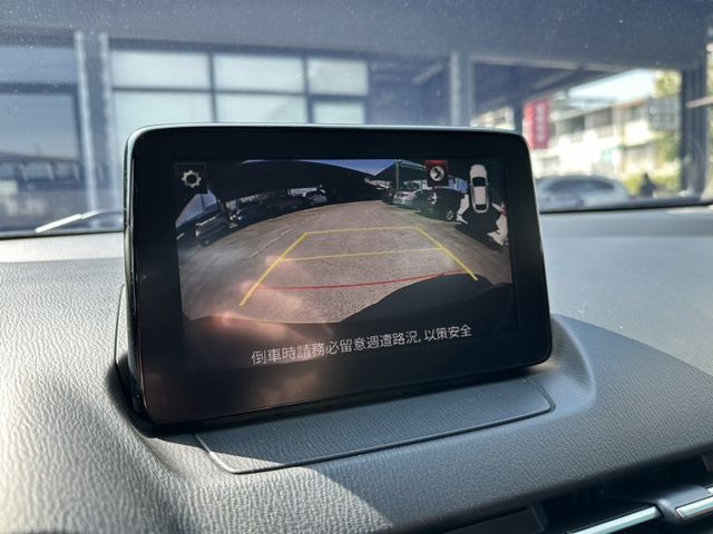 頂級版 抬頭顯示 LED頭燈 免KEY 倒車影像 恆溫 全車原版件 里程保證  第16張相片