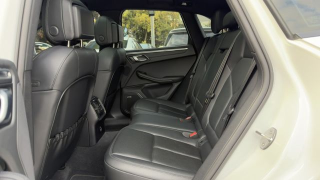 23年式 Porsche Macan 2.0T 總代理 重點選配入內看清單 全車原版件  第6張相片