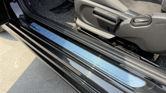 JCW Pat Moss Edition全球限量800台 僅跑1.8萬 全車犀牛皮 全車原版件  第7張相片