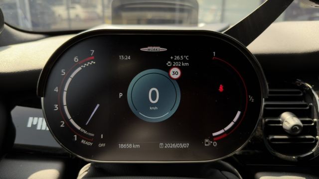 JCW Pat Moss Edition全球限量800台 僅跑1.8萬 全車犀牛皮 全車原版件  第18張相片