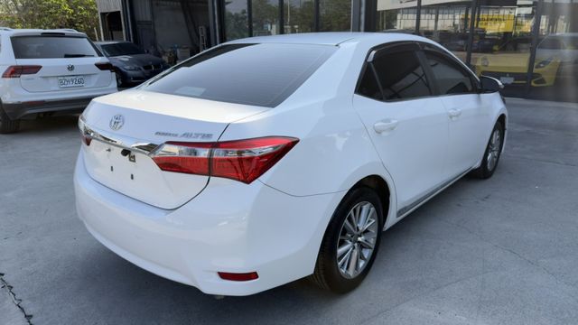 經典版 僅跑10萬公里 恆溫 鋁圈 全車原版件 里程保證  第2張相片