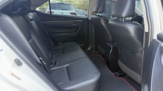 經典版 僅跑10萬公里 恆溫 鋁圈 全車原版件 里程保證  第7張相片