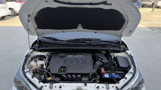 經典版 僅跑10萬公里 恆溫 鋁圈 全車原版件 里程保證  第10張相片