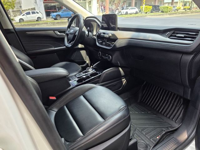 1.5T 旗艦版 實跑4.4萬公里 全速域跟車 全景天窗 電動尾門 電動椅 盲點 全車原版件  第9張相片