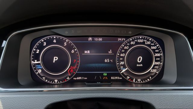 7.5代GTI 大P 實跑8萬公里 VVS全段排氣 MD套件 MST進氣 丹拿音響 原版件  第12張相片