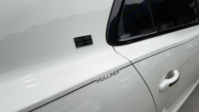 18年式 Flying Spur V8S 日本限量層雲版 全球限量20台 頂級四門豪車  第13張相片