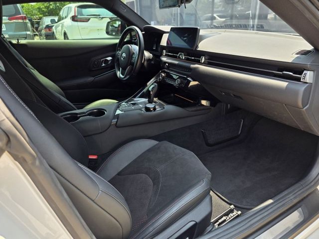 Supra  3.0T Premium 自排 實跑14900km 全車原版件  第7張相片