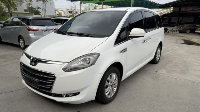 七人座 僅跑10萬公里 雙電滑門 全車原版件 里程保證  第1張相片