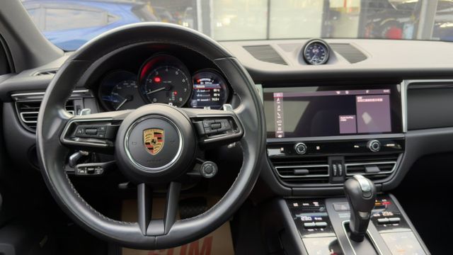 23年式 Porsche Macan 2.0T 總代理 重點選配入內看清單 全車原版件  第16張相片