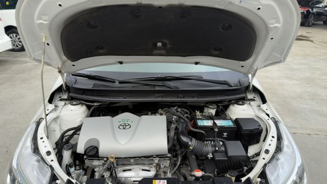 低里程 實跑5.2萬公里 小改款 新引擎 鋁圈 魚眼頭燈 倒車影像 車美仕影音 全車原版件  第9張相片