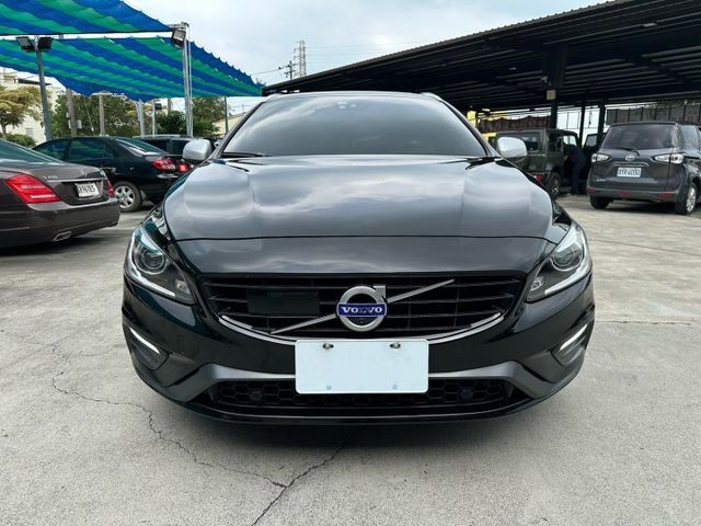 T5 R-Design 實跑8.5萬公里 全車原版件 里程保證 (新市店)  第4張相片