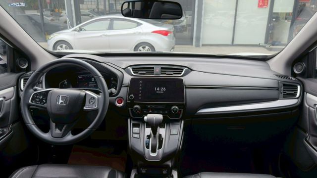 VTi-S 僅跑3.9萬公里 一手車 全車原版件 里程保證  第11張相片