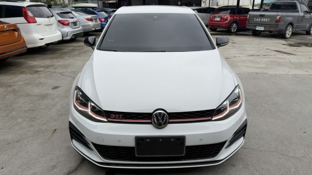 GTI Performance Pure 實跑8.4萬公里 全車原版件  第4張相片