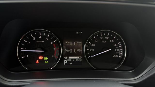 酷動版 一手車 實跑3萬公里 全車原版件 里程保證  第12張相片
