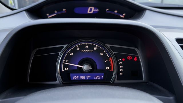 小改款 黑內裝 VTi-S 天窗 換檔快撥 HID頭燈 里程少 僅跑10萬公里 全車原版件  第12張相片