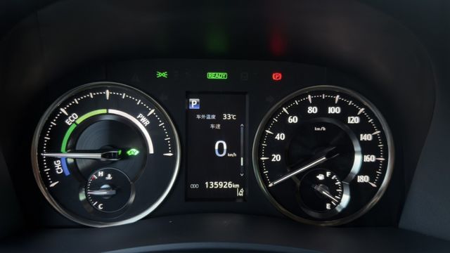 2.5 Hybrid 一手車 七人座 全車原版件 里程保證  第12張相片