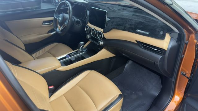 尊爵智駕版 跟車 環景 七吋螢幕儀表 免key 里程保證 全車原版件  第9張相片