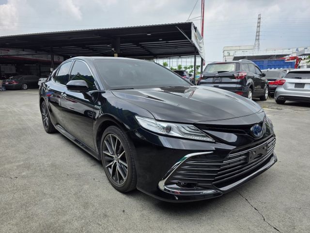 Hybrid旗艦 全景天窗 JBL音響 一手車 大電池保固中 全車原版件  第3張相片