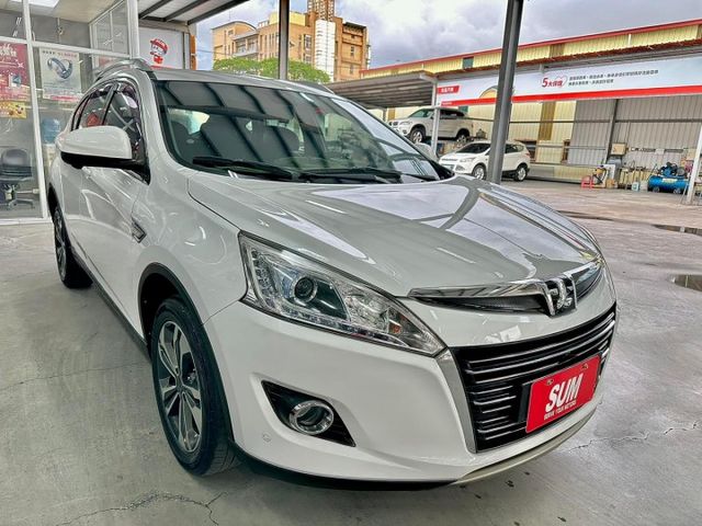 YES認證車 100%原鈑件 超低里程(1年僅跑8千多) 魅力版 I-KEY 天窗 快撥 可保固5大系統1年2萬公里  第3張相片