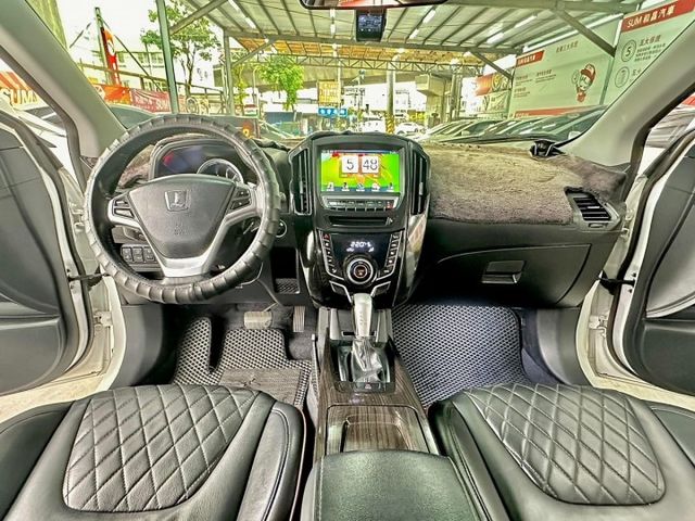 YES認證車 100%原鈑件 超低里程(1年僅跑8千多) 魅力版 I-KEY 天窗 快撥 可保固5大系統1年2萬公里  第8張相片