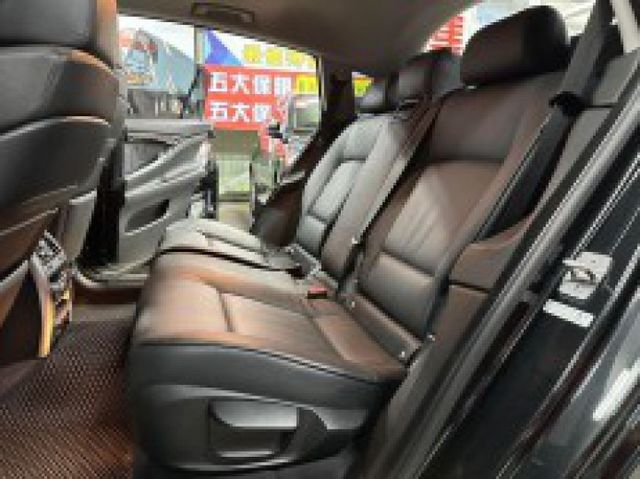 YES認證車 原鈑件 一手車 超低里程(僅跑9萬) 總代理 大滿配 車況極優 歡迎鑒賞試乘  第9張相片