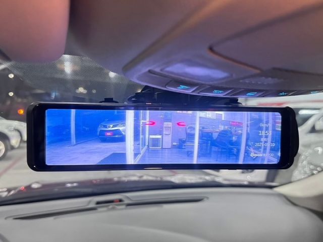 YES認證車 100%原鈑件 新款柴蟒 柴油渦輪 低油耗 高扭力 大空間 市場最低價 車況極優 歡迎鑑賞試乘  第16張相片