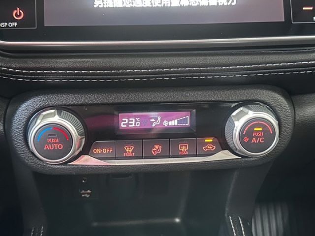 YES認證車 I-KEY+摸門 皮椅 恆溫 CAR PLAY 原廠保養 車況優 可保固5大系統2年5萬公里 歡迎賞車試乘  第14張相片