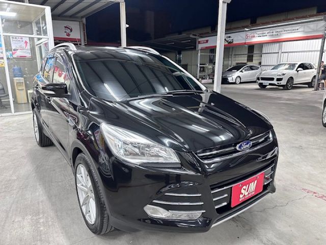 YES認證車 100%原鈑件 小改款 旗艦版 IKEY+摸門 全景天窗 電動尾門 可保固5大系統1年2萬公里  第3張相片