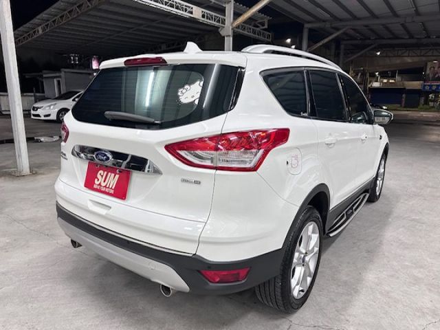 YES認證車 原鈑件 女用車 旗艦版 4WD 全景天窗 腳踢尾門 免鑰啟動 真皮電動座椅 大滿配 甜甜價 保證您喜歡  第5張相片