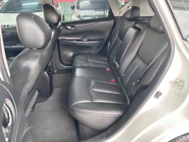 YES認證車 100%原鈑件 旗艦版  I-KEY+摸門 恆溫 盲點偵測 CAR PLAY 可保固 5大系統2年5萬公里  第7張相片