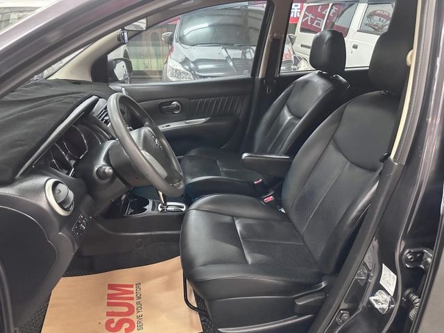 YES認證車 100%原鈑件 旗艦版 超低里程(1年僅跑5千多) 皮椅 I-KEY 恆溫 可保固5大系統1年2萬公里  第6張相片