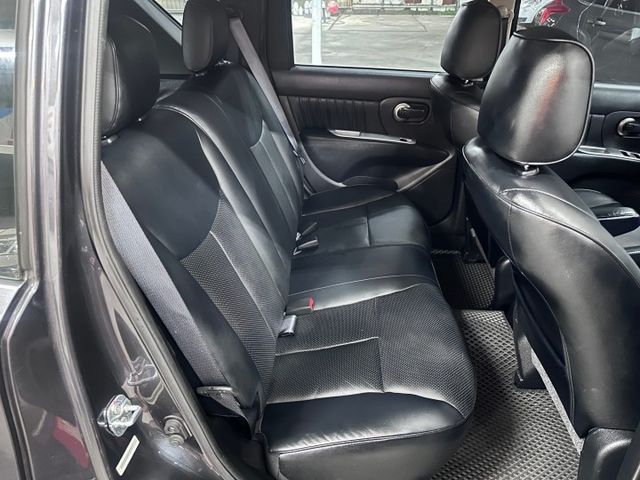 YES認證車 100%原鈑件 旗艦版 超低里程(1年僅跑5千多) 皮椅 I-KEY 恆溫 可保固5大系統1年2萬公里  第11張相片